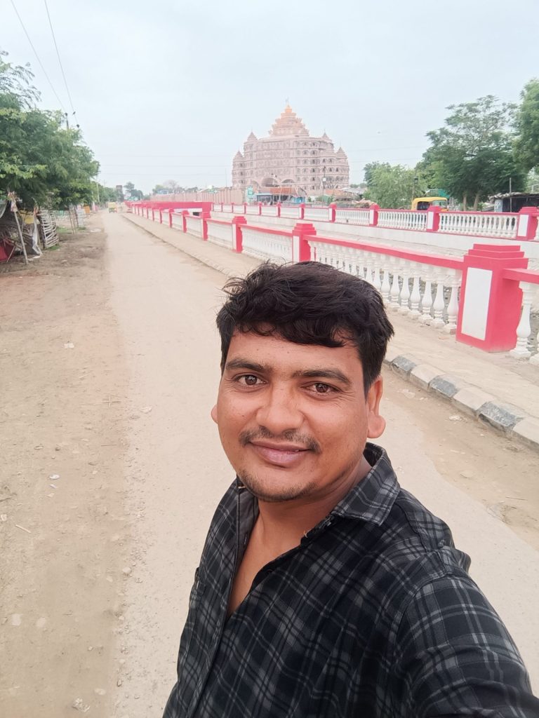 वाराणसी के स्वर्वेद महामंदिर की क्या है खासियत? जिसका पीएम मोदी ने किया उद्घाटन